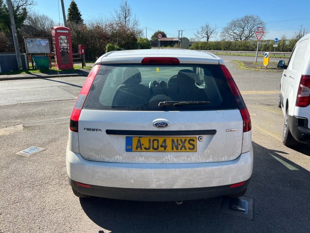 Used Ford Fiesta 2004 for sale - 78081472: Photo 6