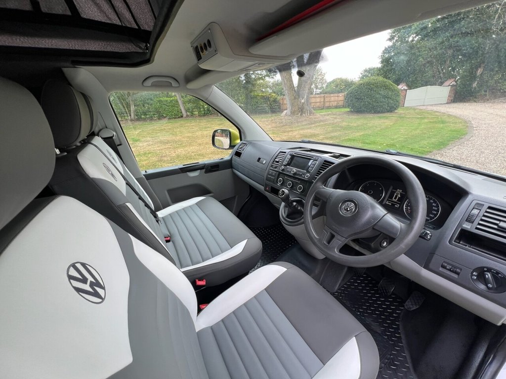 Used Volkswagen Transporter 2015 for sale - 78081459: Photo 12