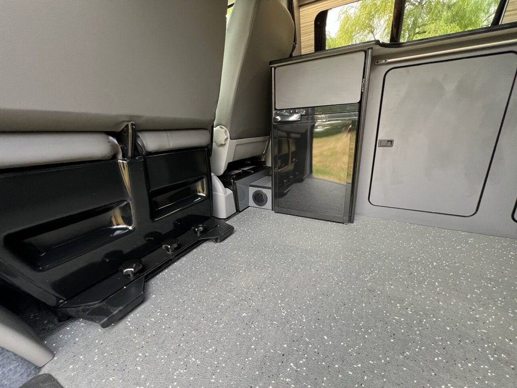 Used Volkswagen Transporter 2015 for sale - 78081459: Photo 20