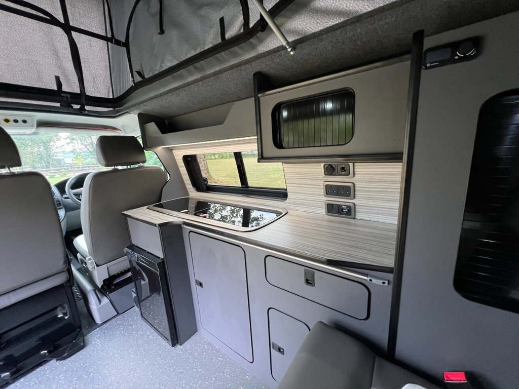 Used Volkswagen Transporter 2015 for sale - 78081459: Photo 3