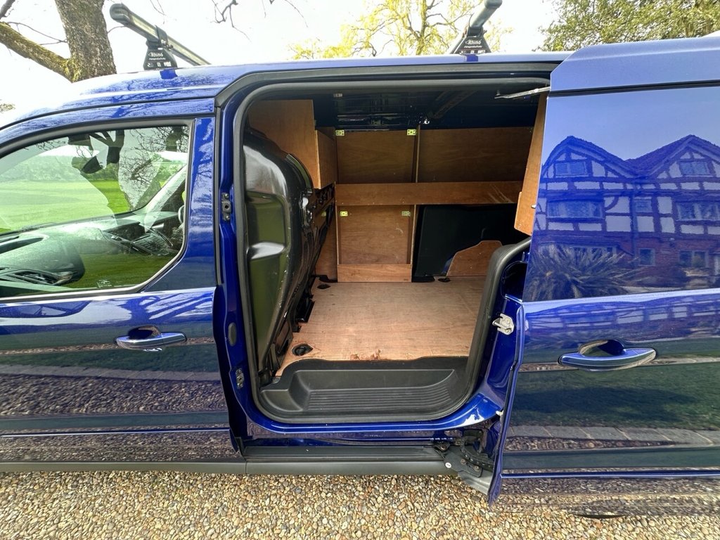 Used Ford Transit Connect 2017 for sale - 78200866: Photo 17