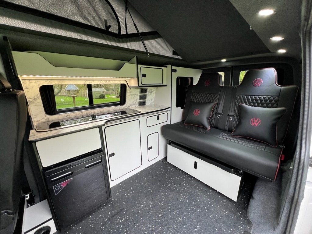 Used Volkswagen Transporter 2023 for sale - 78081480: Photo 2