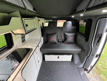 Used Volkswagen Transporter 2023 for sale - 78081480: Photo