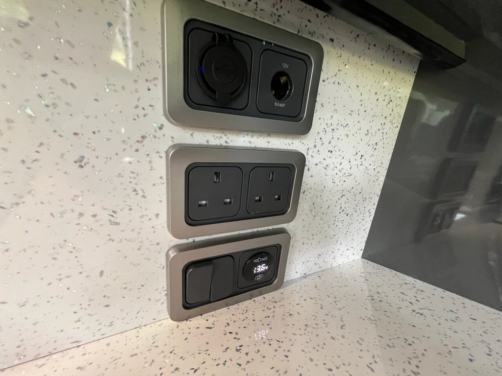 Used Volkswagen Transporter 2017 for sale - 78081457: Photo 22