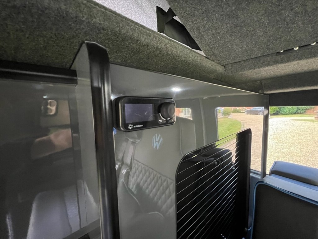 Used Volkswagen Transporter 2017 for sale - 78081457: Photo 25