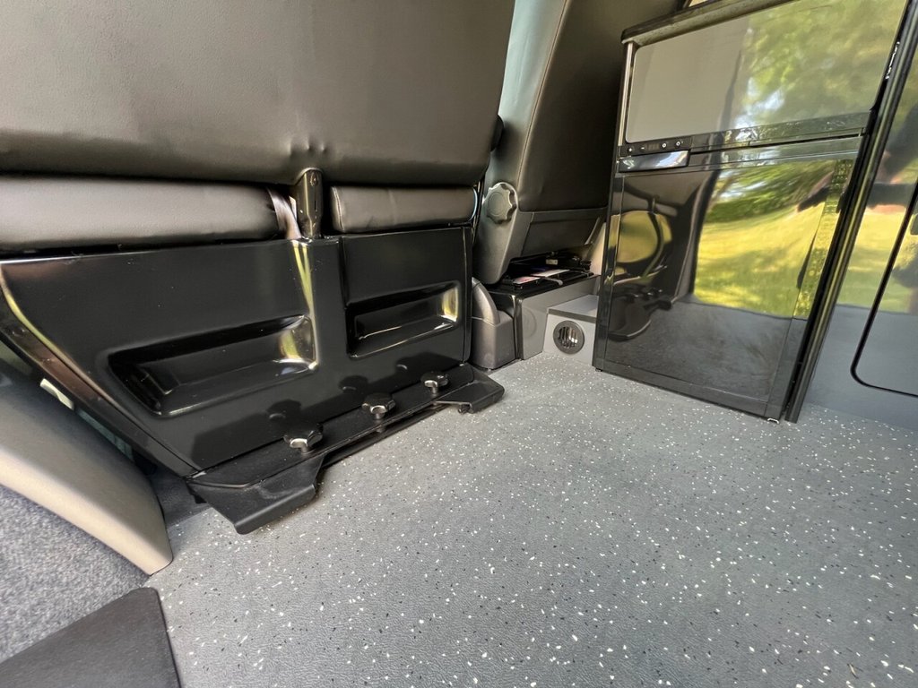 Used Volkswagen Transporter 2017 for sale - 78081457: Photo 32