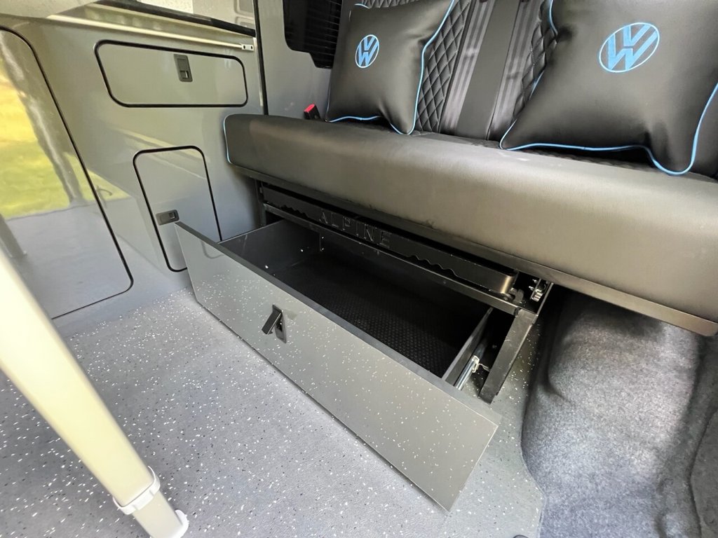 Used Volkswagen Transporter 2017 for sale - 78081457: Photo 33