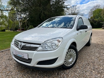 Used Vauxhall Astra Van 2013 for sale - 78331053: Photo