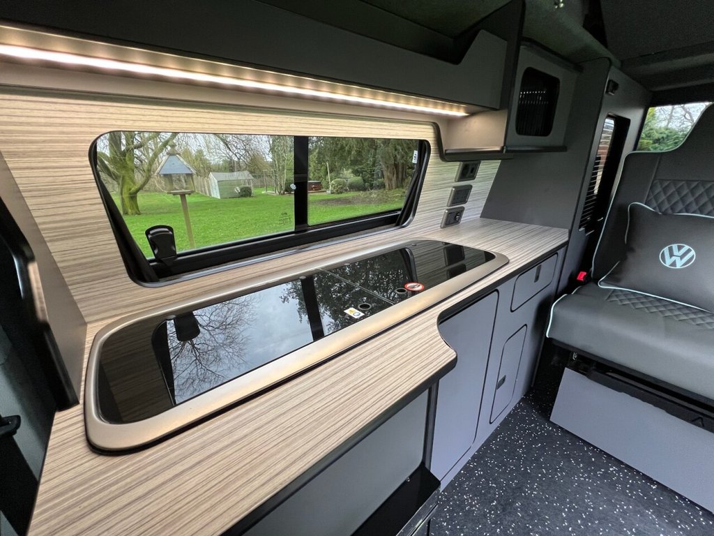 Used Volkswagen Transporter 2018 for sale - 78081477: Photo 23