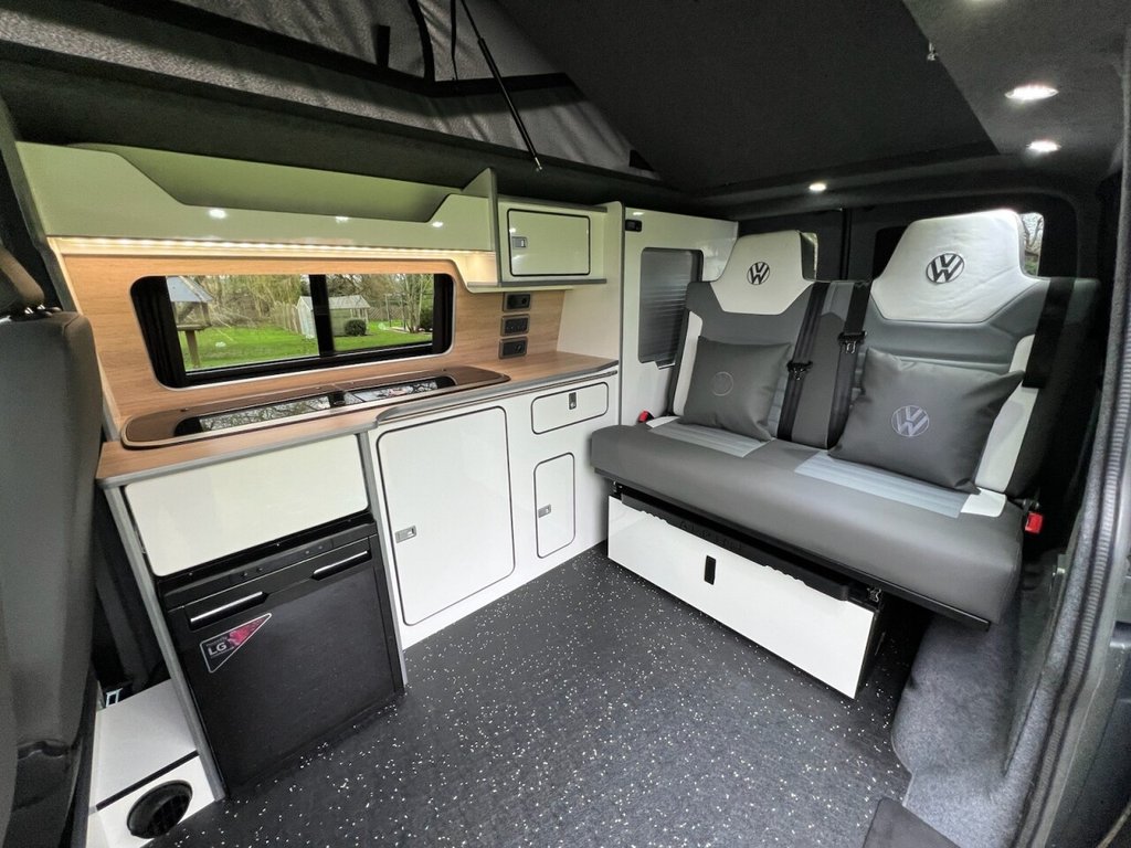 Used Volkswagen Transporter 2021 for sale - 78081479: Photo 2