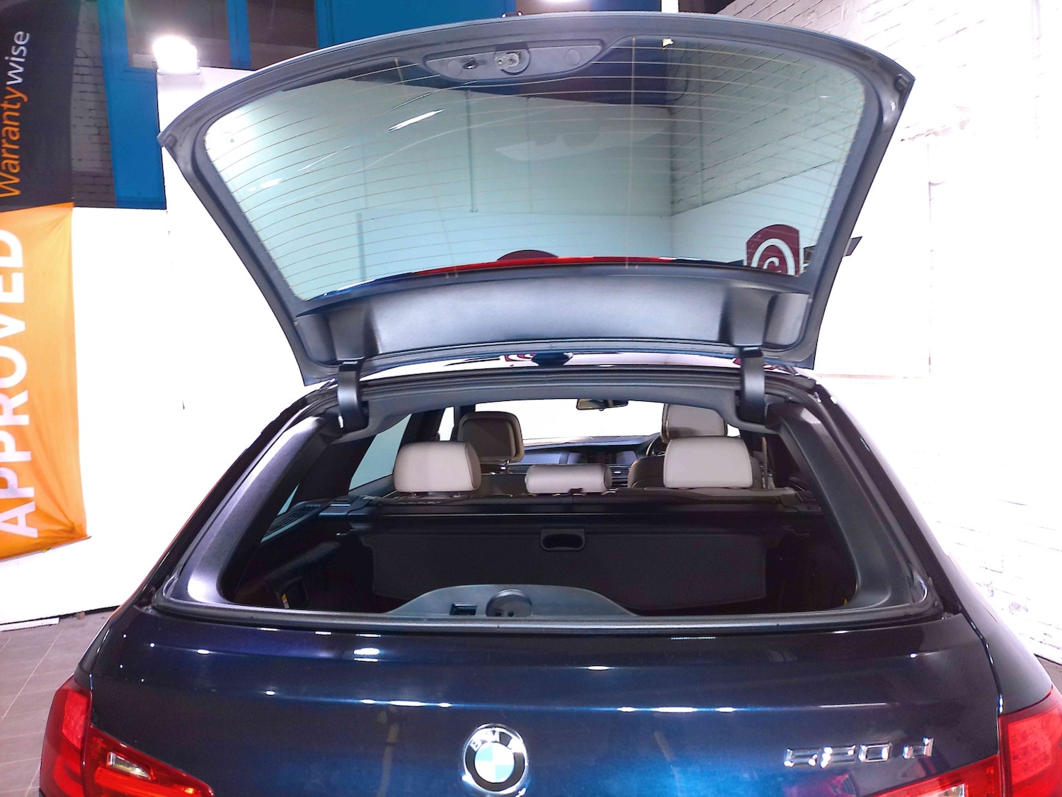 Used BMW 5 Series 2012 for sale - 76455363: Photo 36