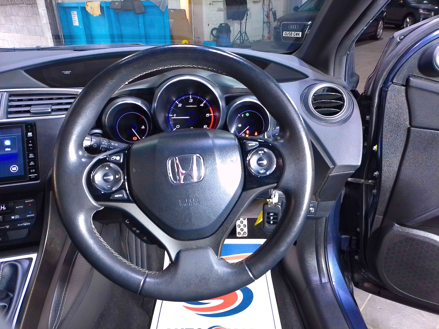 Used Honda Civic 2017 for sale - 77154388: Photo 11