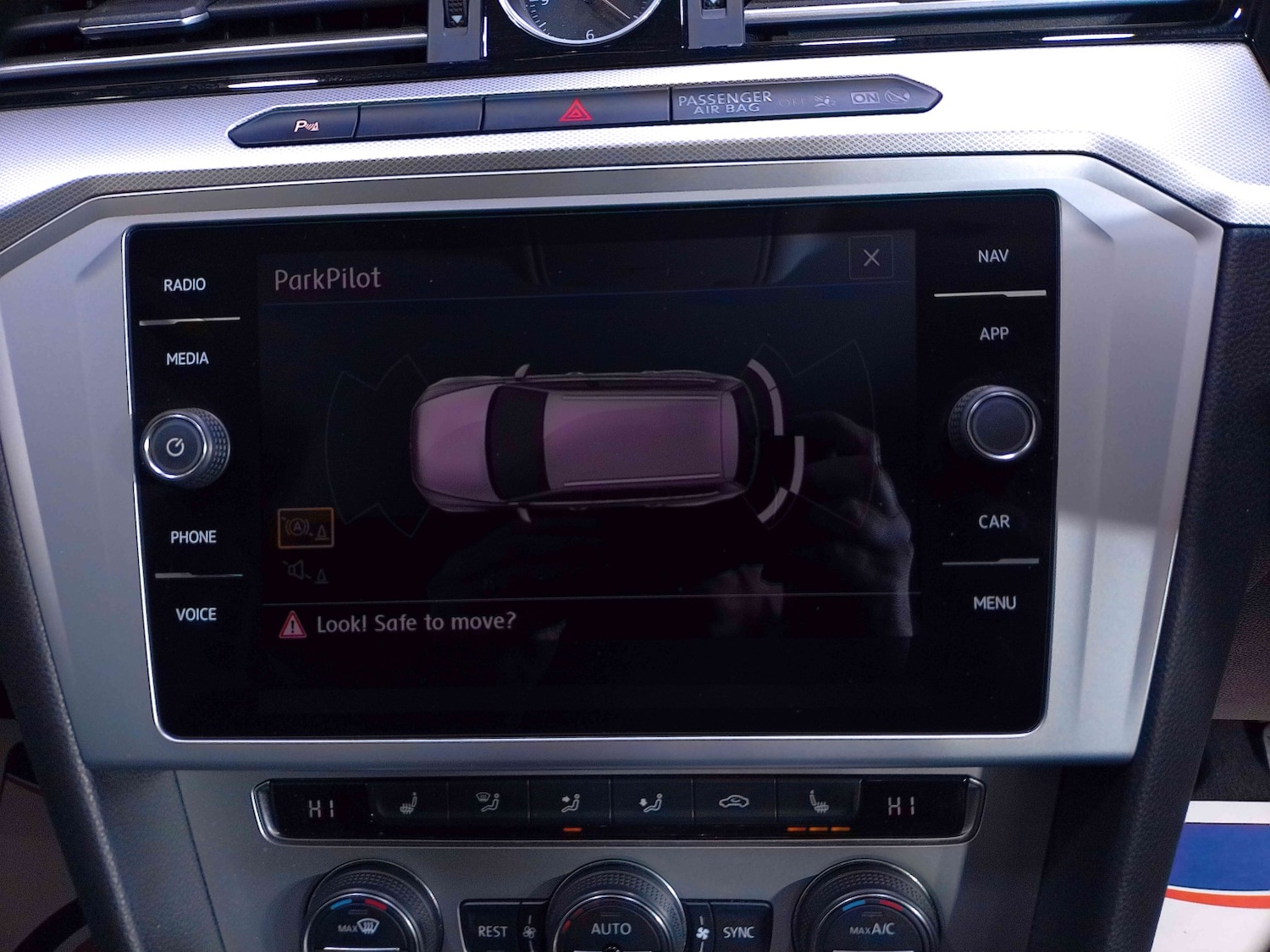 Used Volkswagen Passat 2018 for sale - 77609989: Photo 15