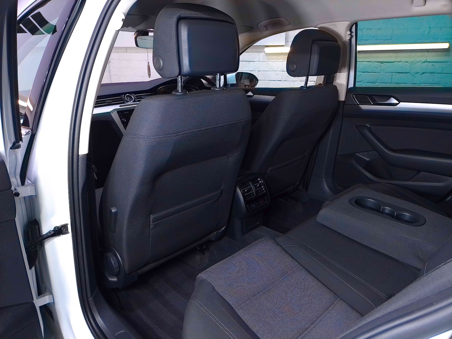 Used Volkswagen Passat 2018 for sale - 77609989: Photo 40