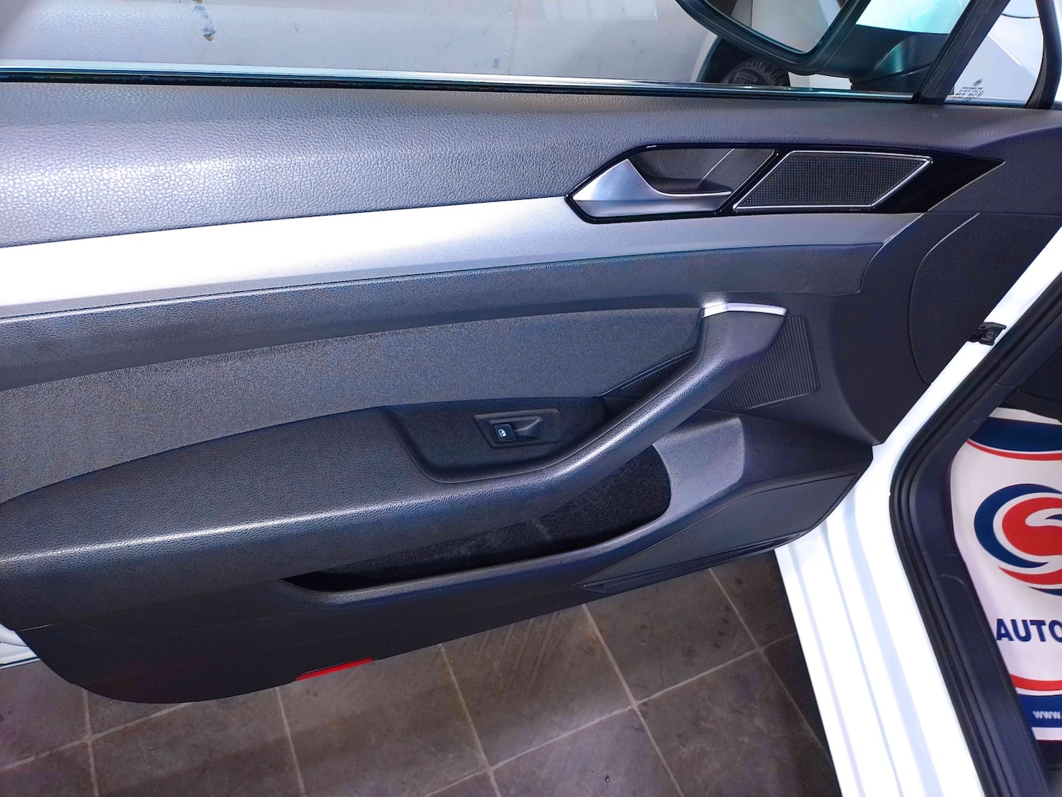 Used Volkswagen Passat 2018 for sale - 77609989: Photo 42