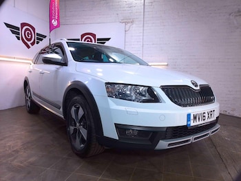 Used Skoda Octavia 2016 for sale - 76455403: Photo