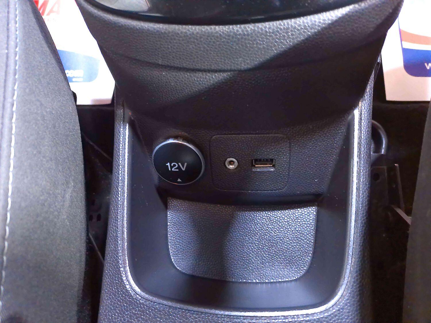 Used Ford Fiesta 2015 for sale - 76455391: Photo 14