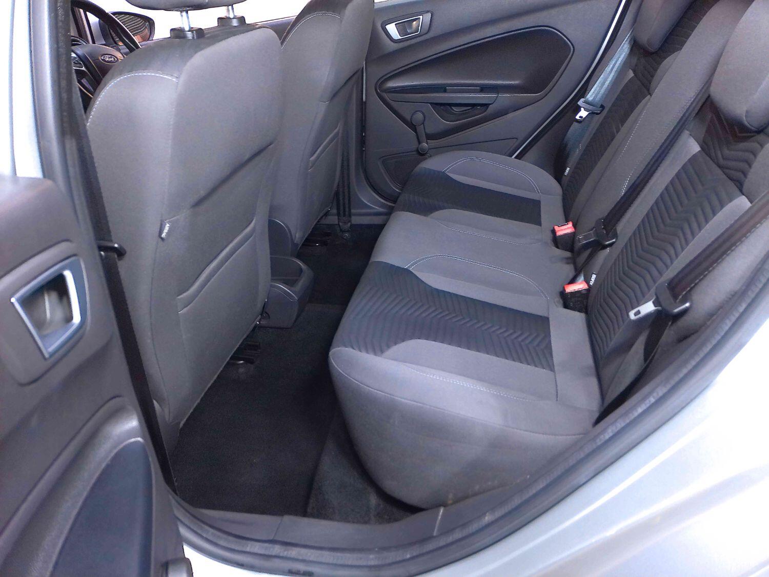 Used Ford Fiesta 2015 for sale - 76455391: Photo 27