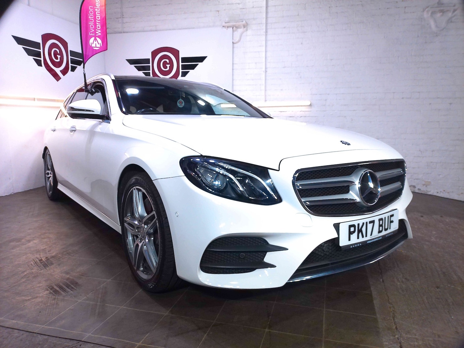 Used Mercedes-Benz E Class 2017 for sale - 77121228: Photo 1