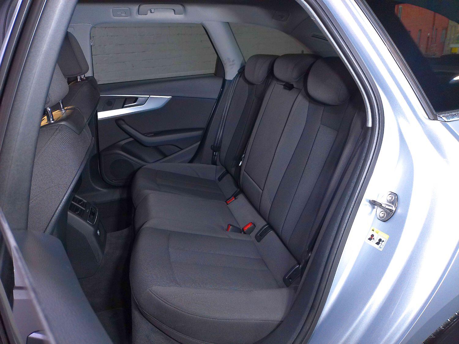 Used Audi A4 Avant 2017 for sale - 76794156: Photo 37