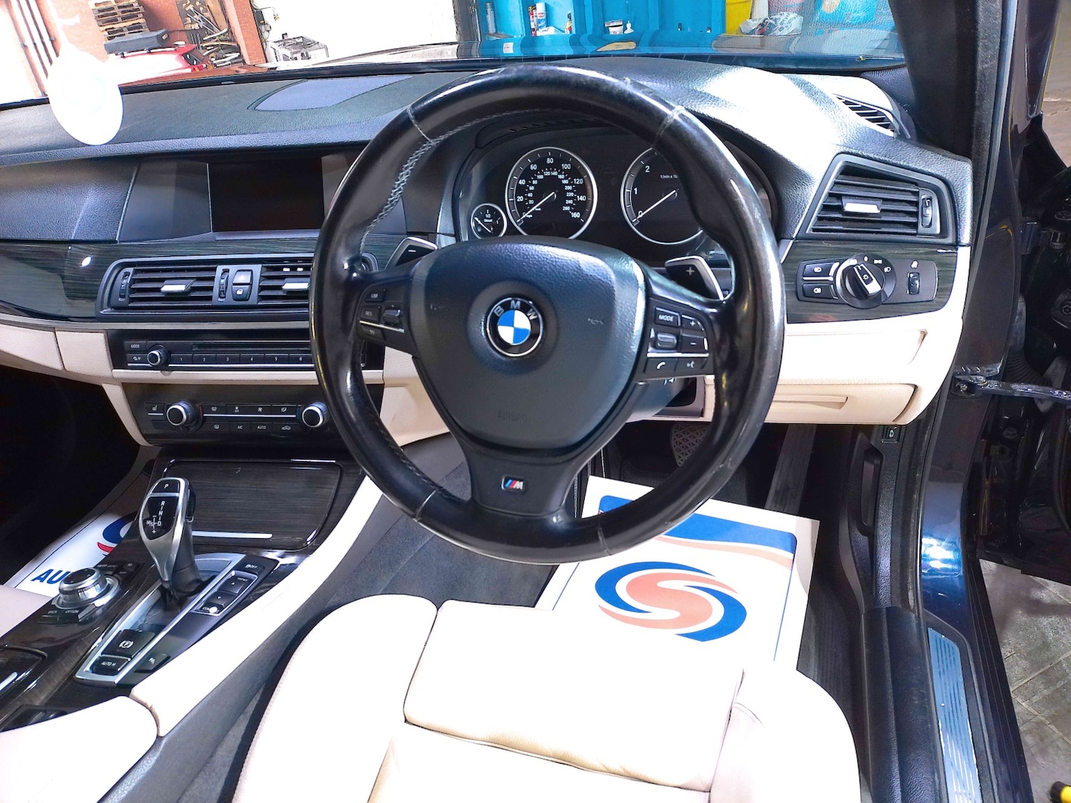 Used BMW 5 Series 2012 for sale - 77121232: Photo 8