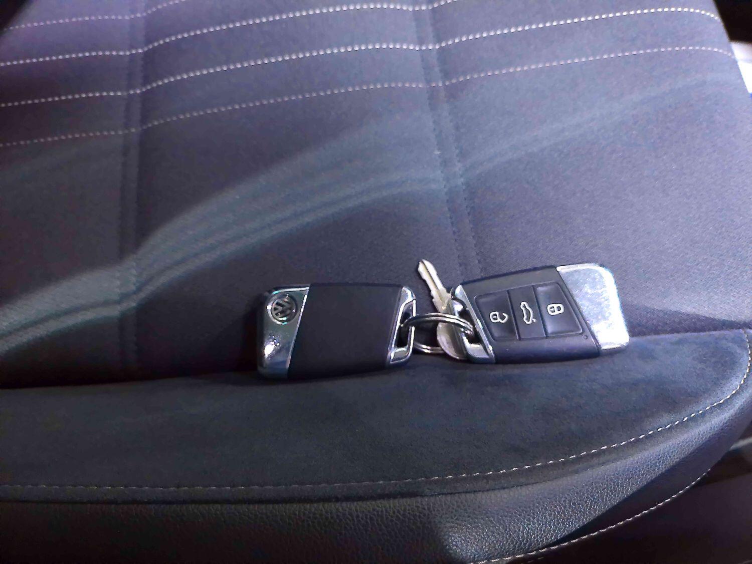 Used Volkswagen Passat 2016 for sale - 76455464: Photo 31