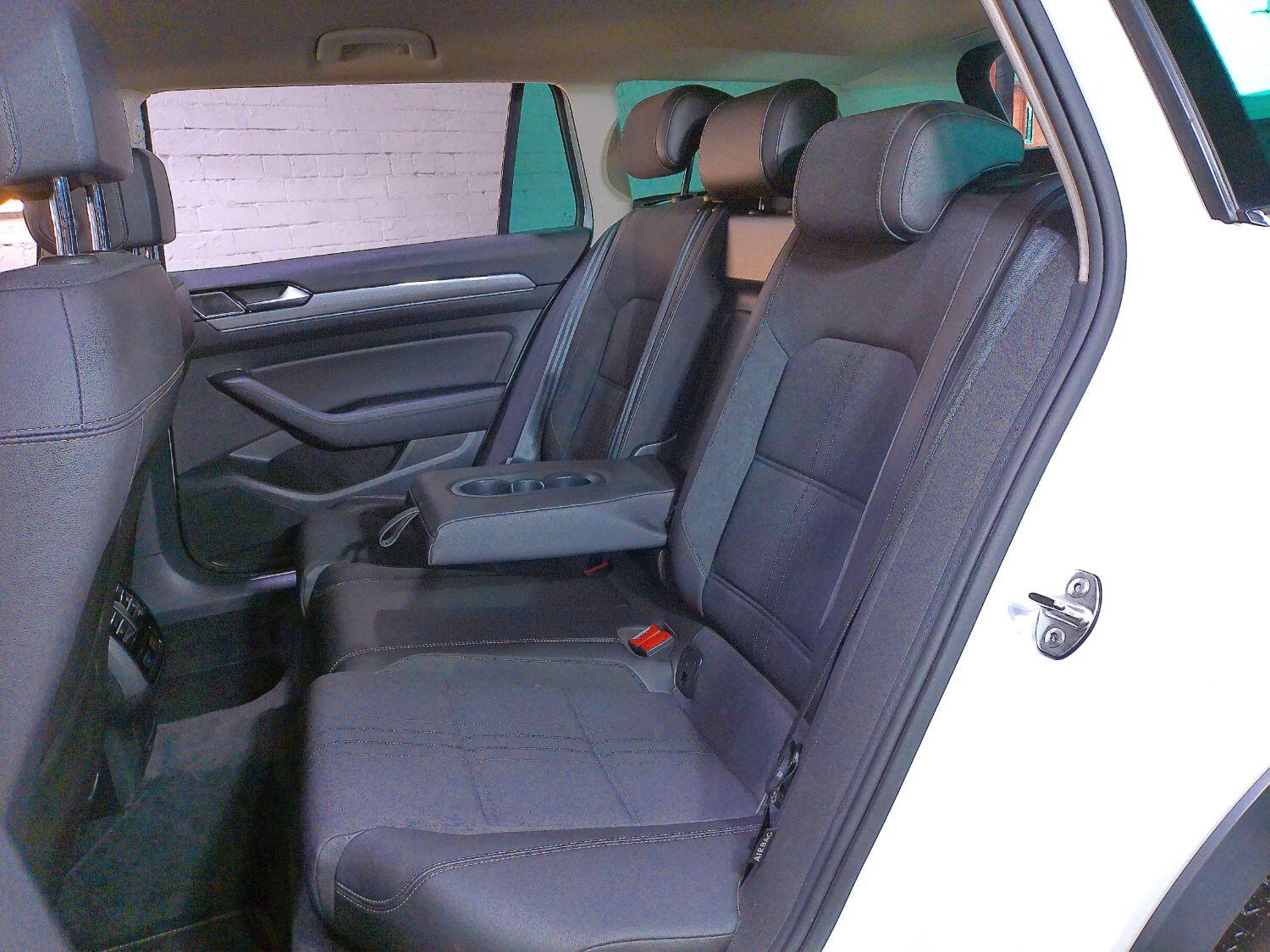 Used Volkswagen Passat 2016 for sale - 76455464: Photo 42