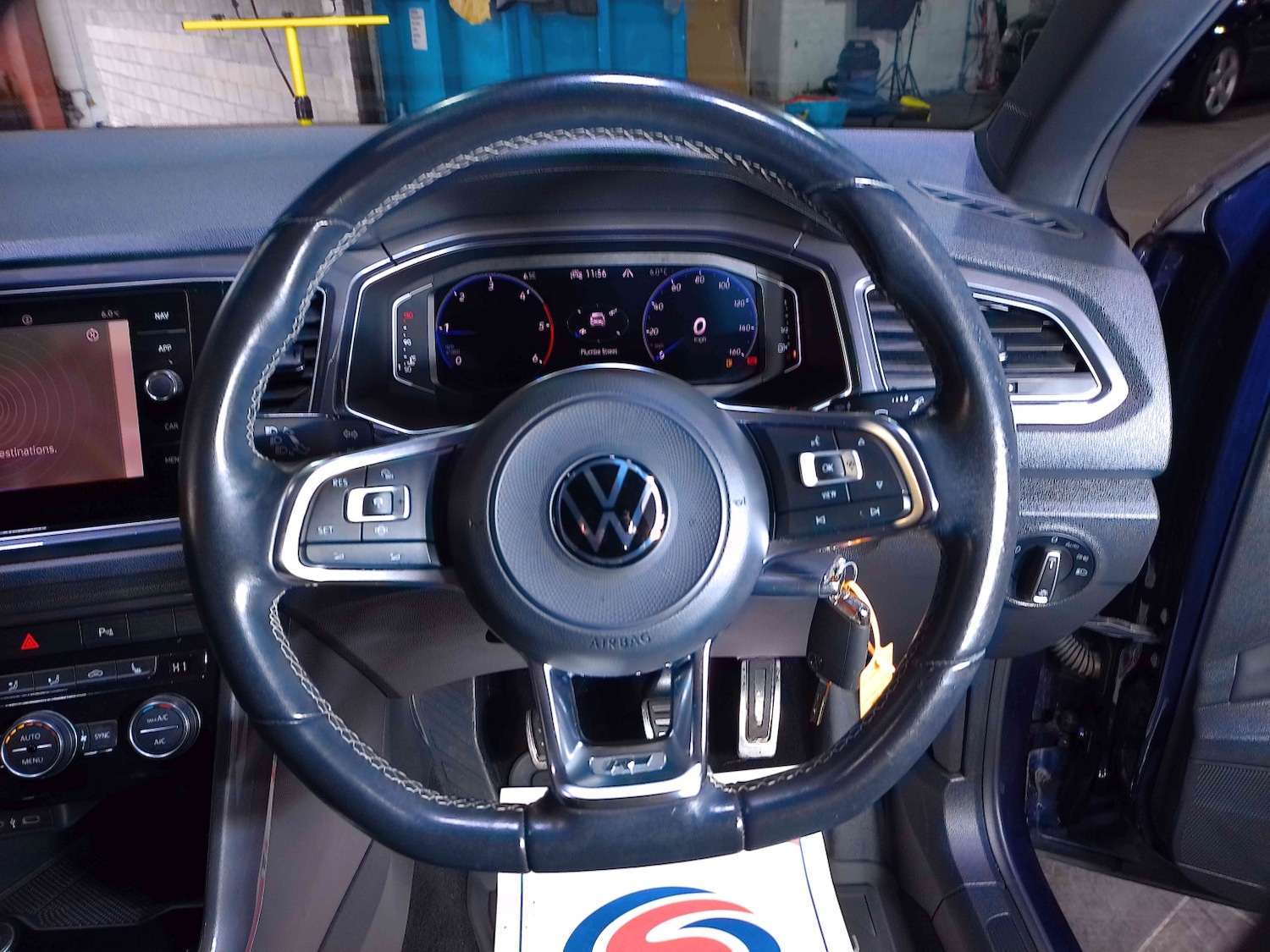 Used Volkswagen T-Roc 2021 for sale - 77289104: Photo 12