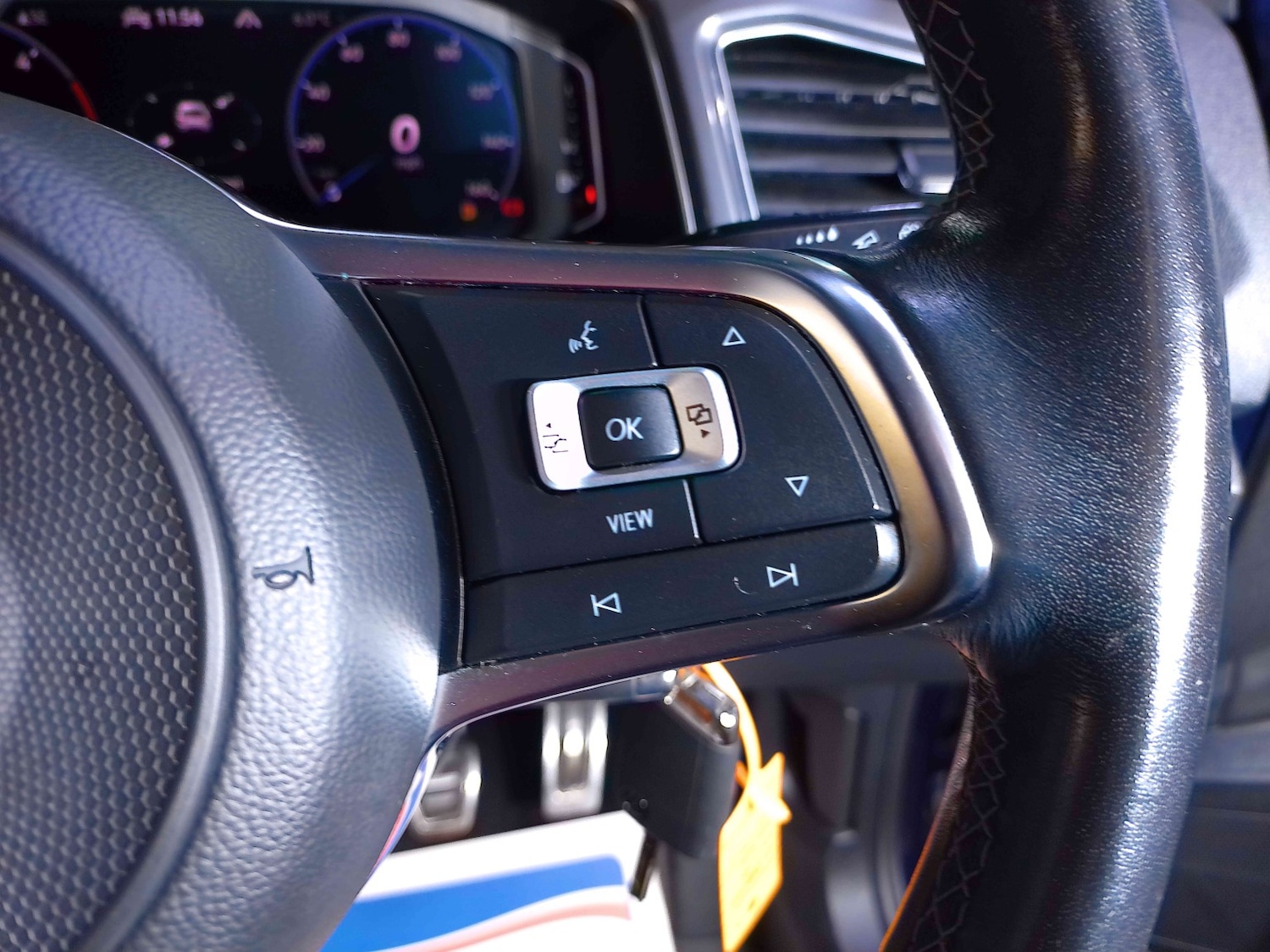 Used Volkswagen T-Roc 2021 for sale - 77289104: Photo 14