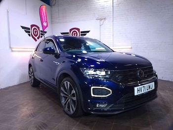 Used Volkswagen T-Roc 2021 for sale - 77289104: Photo