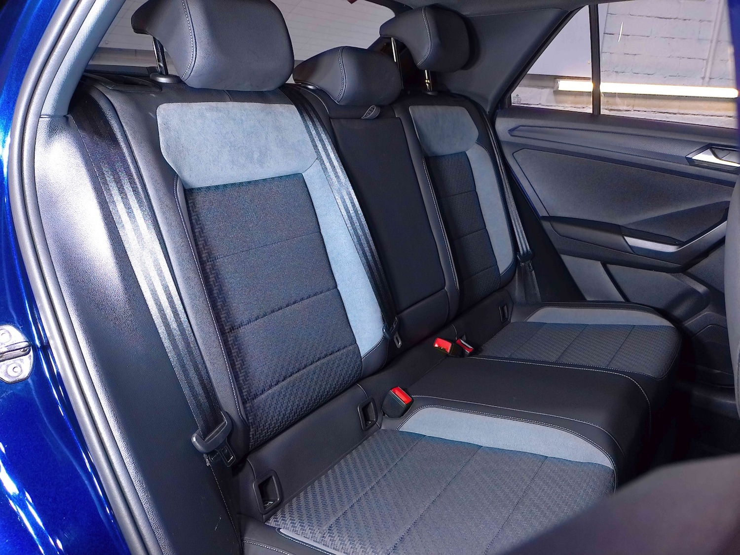 Used Volkswagen T-Roc 2021 for sale - 77289104: Photo 28