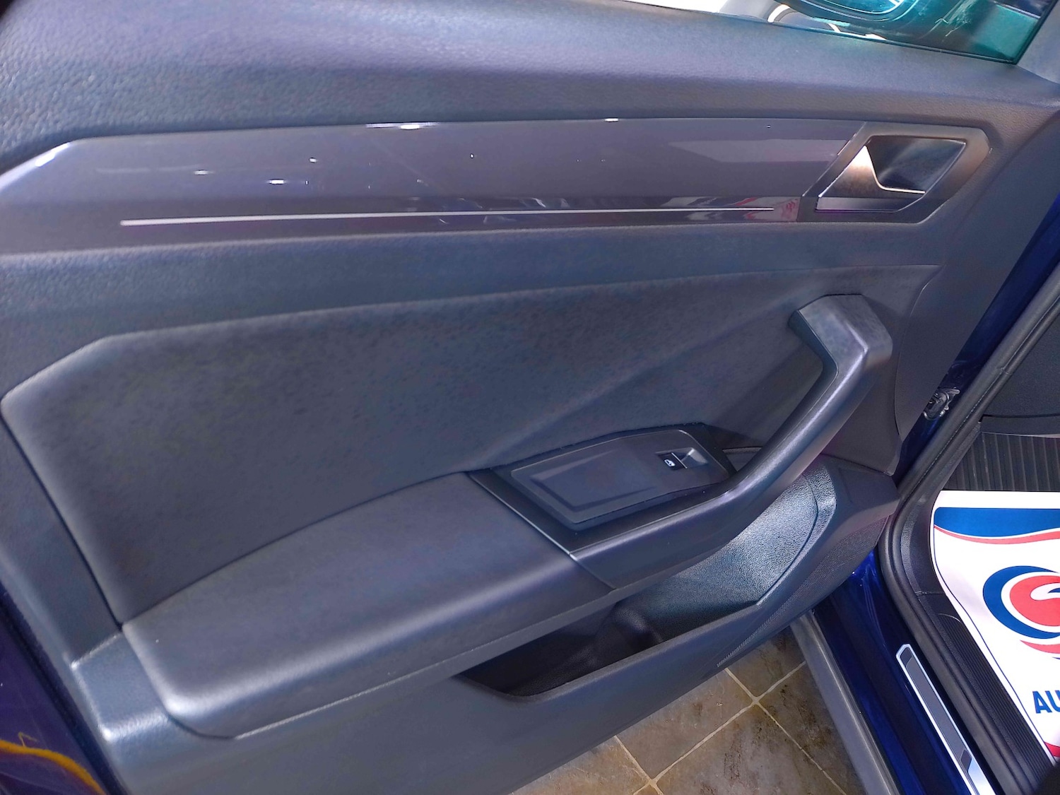 Used Volkswagen T-Roc 2021 for sale - 77289104: Photo 42