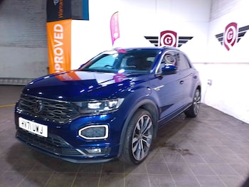 Used Volkswagen T-Roc 2021 for sale - 77289104: Photo