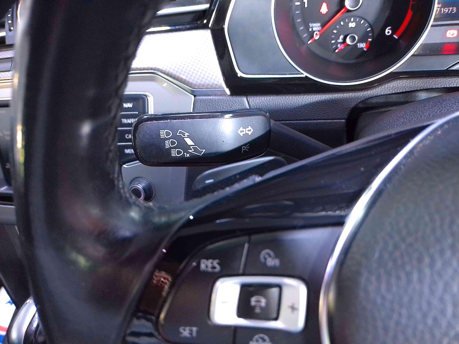 Used Volkswagen Passat 2016 for sale - 77121233: Photo 17