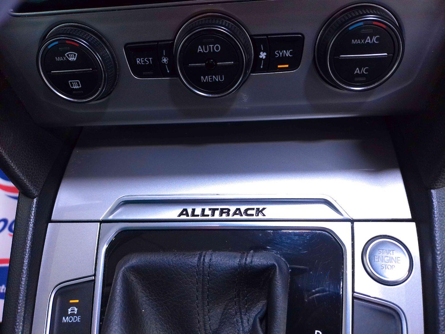 Used Volkswagen Passat 2016 for sale - 77121233: Photo 28