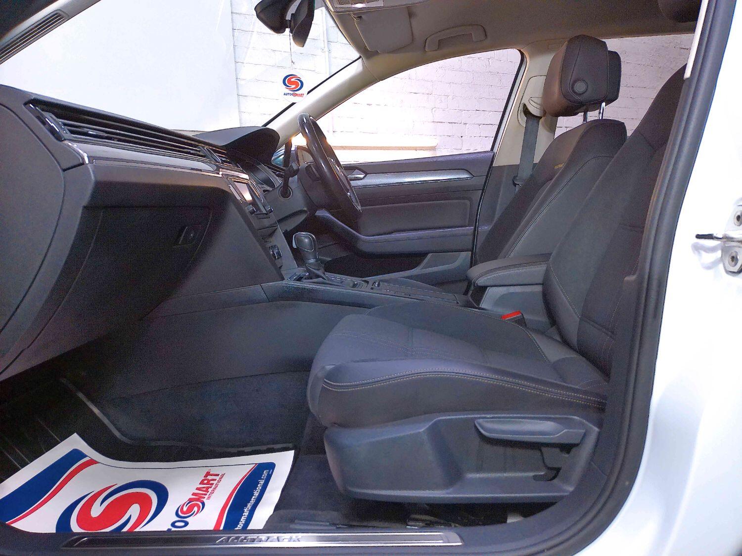 Used Volkswagen Passat 2016 for sale - 77121233: Photo 47