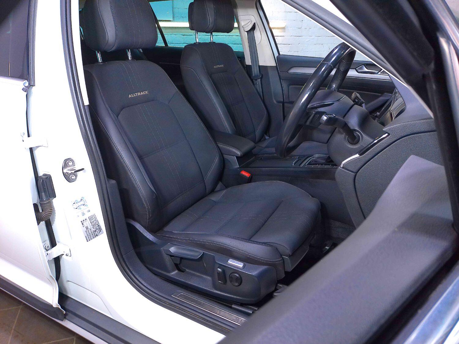 Used Volkswagen Passat 2016 for sale - 77121233: Photo 8