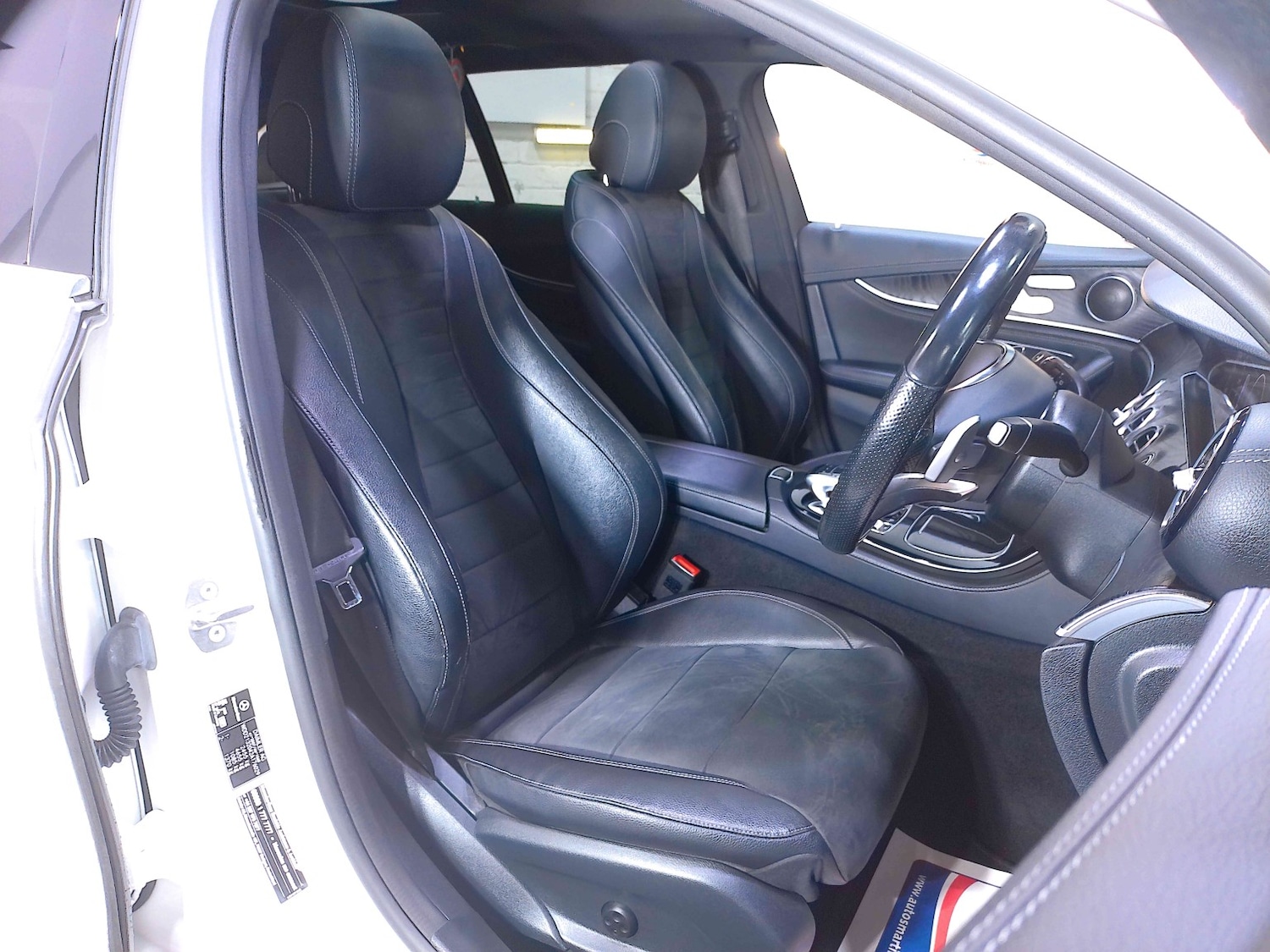 Used Mercedes-Benz E Class 2017 for sale - 76497427: Photo 10