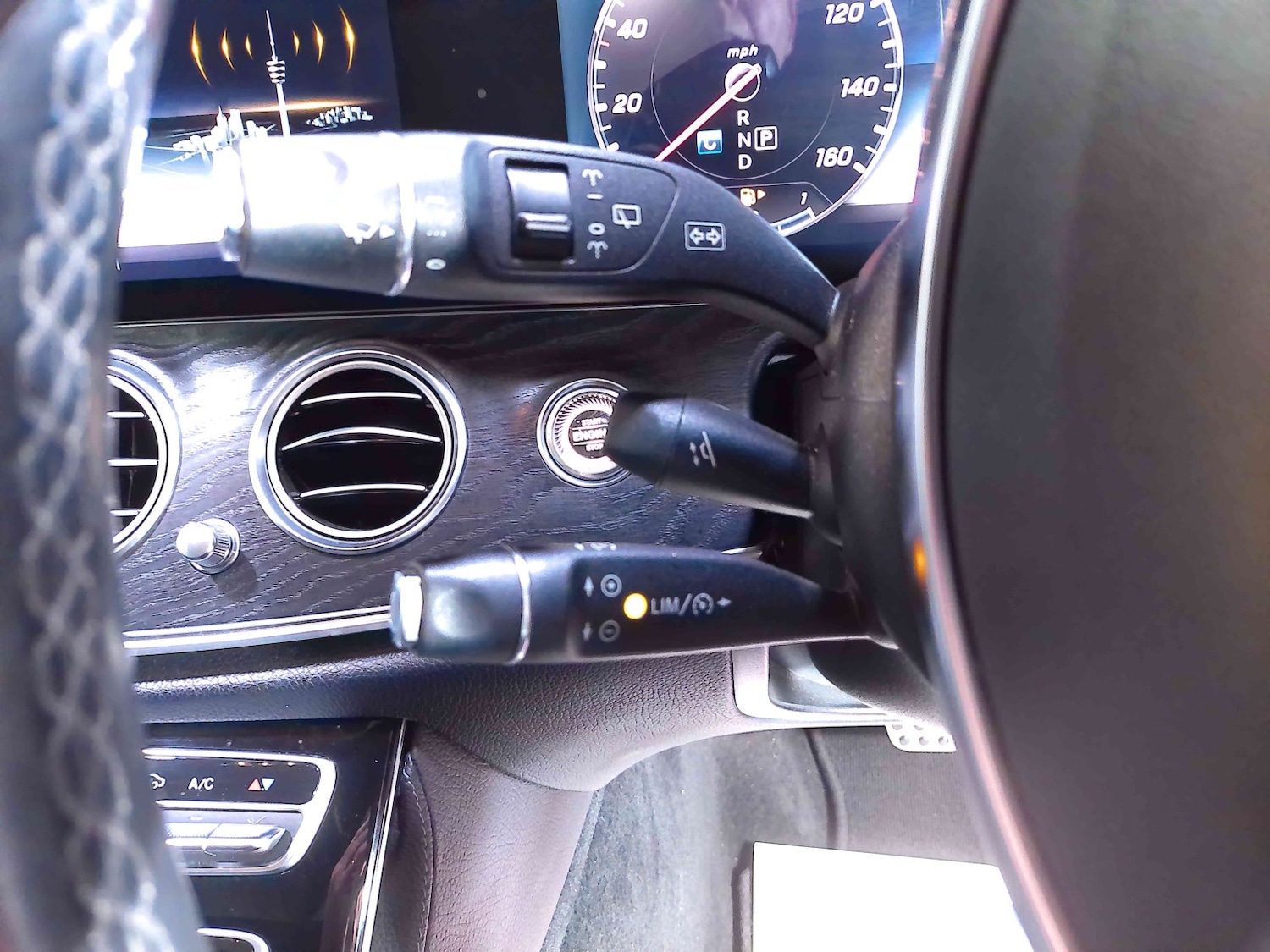 Used Mercedes-Benz E Class 2017 for sale - 76497427: Photo 18