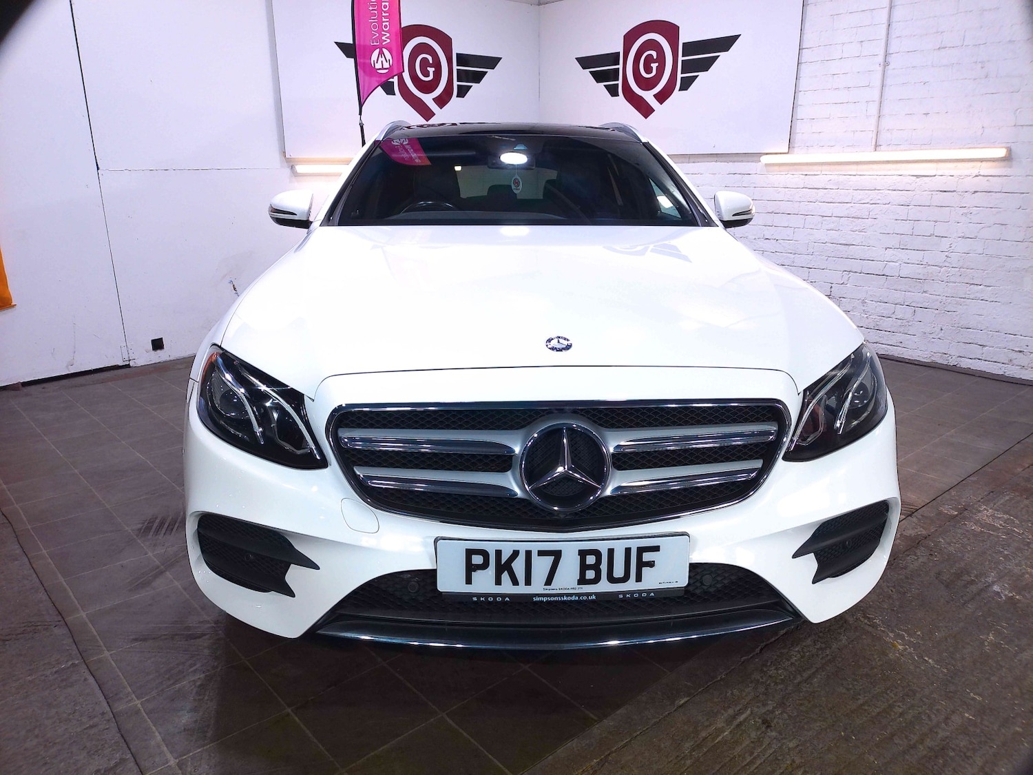 Used Mercedes-Benz E Class 2017 for sale - 76497427: Photo 3