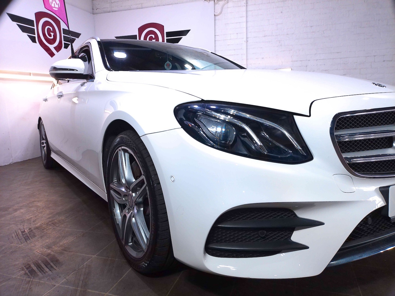 Used Mercedes-Benz E Class 2017 for sale - 76497427: Photo 4