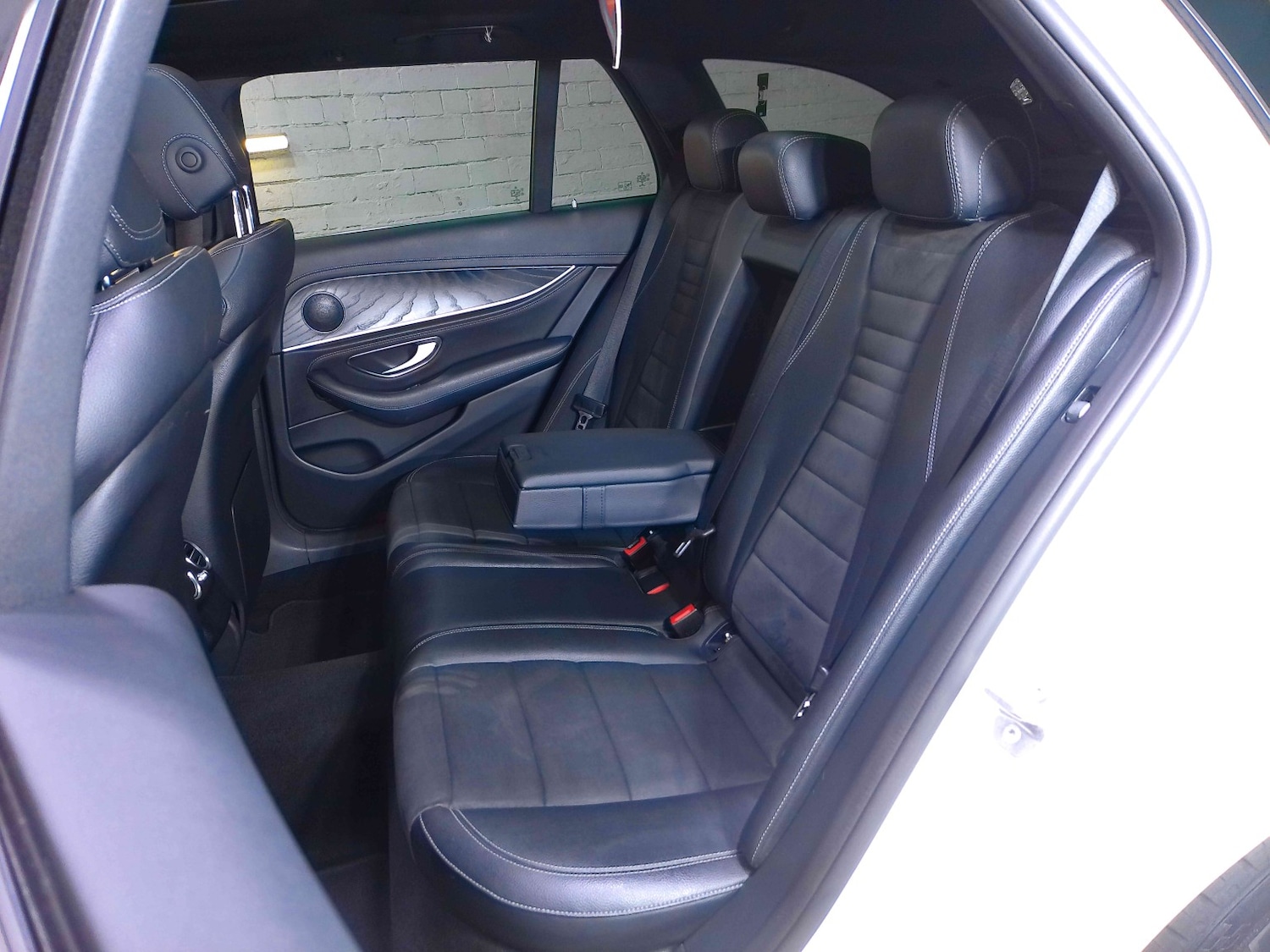 Used Mercedes-Benz E Class 2017 for sale - 76497427: Photo 48