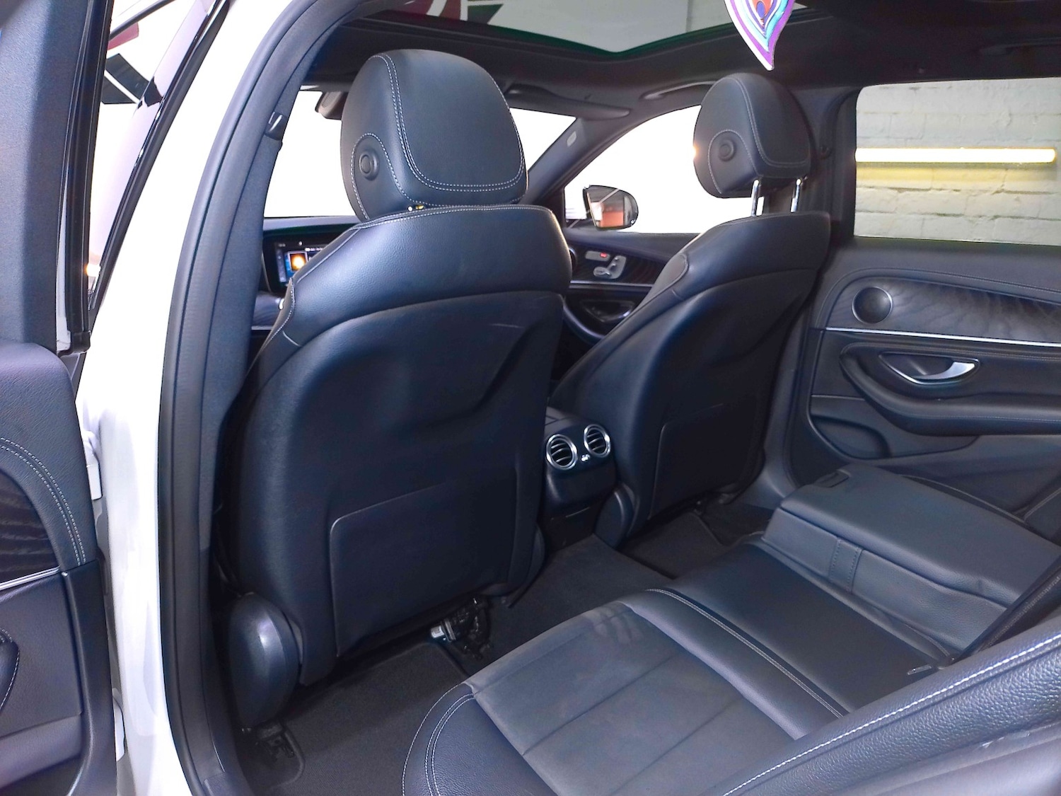 Used Mercedes-Benz E Class 2017 for sale - 76497427: Photo 49