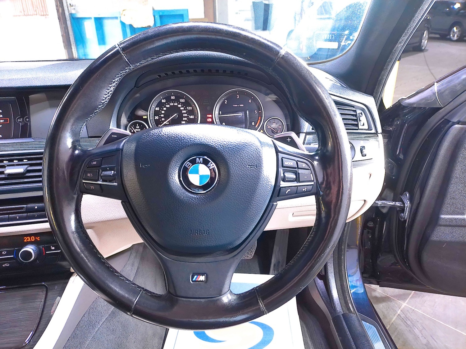 Used BMW 5 Series 2012 for sale - 76769461: Photo 11