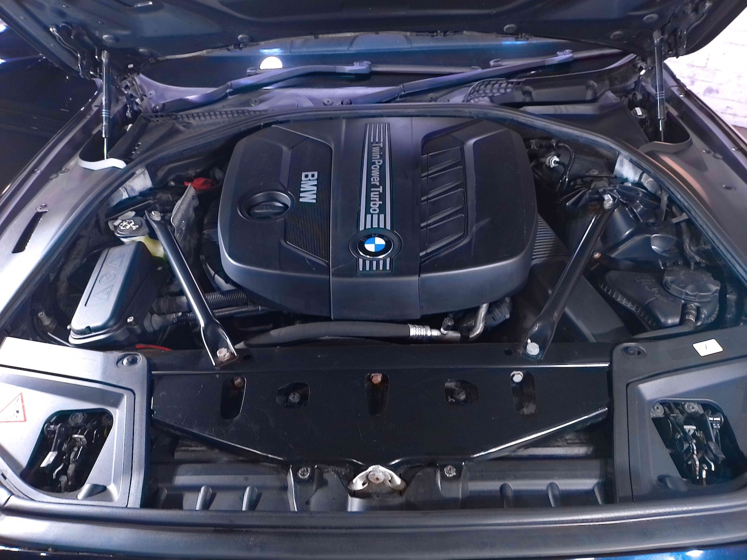 Used BMW 5 Series 2012 for sale - 76769461: Photo 54