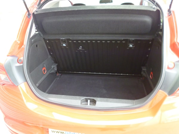 Used Vauxhall Corsa 2015 for sale - 76194431: Photo 8
