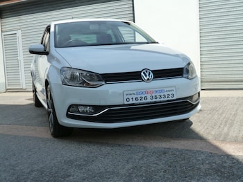 Used Volkswagen Polo 2014 for sale - 75676194: Photo