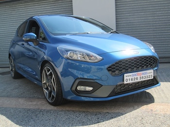 Used Ford Fiesta 2018 for sale - 79360439: Photo