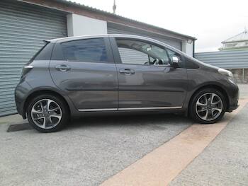 Used Toyota Yaris 2013 for sale - 79836012: Photo