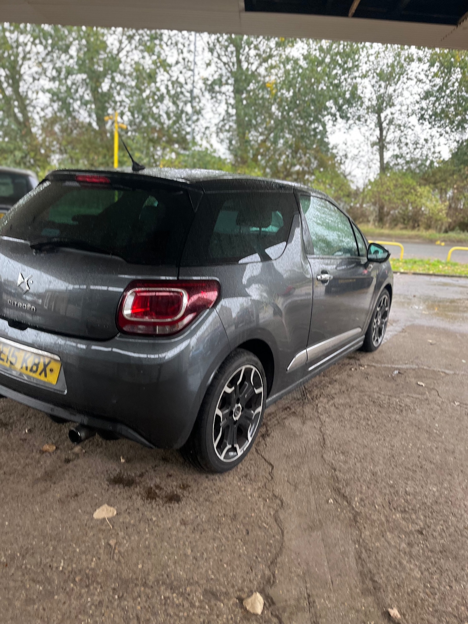 Used Citroen DS3 2015 for sale - 76157569: Photo 10